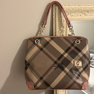 BURBERRY SHOULDER BAG💕🍂